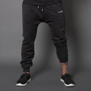 Tech joggers LVFT